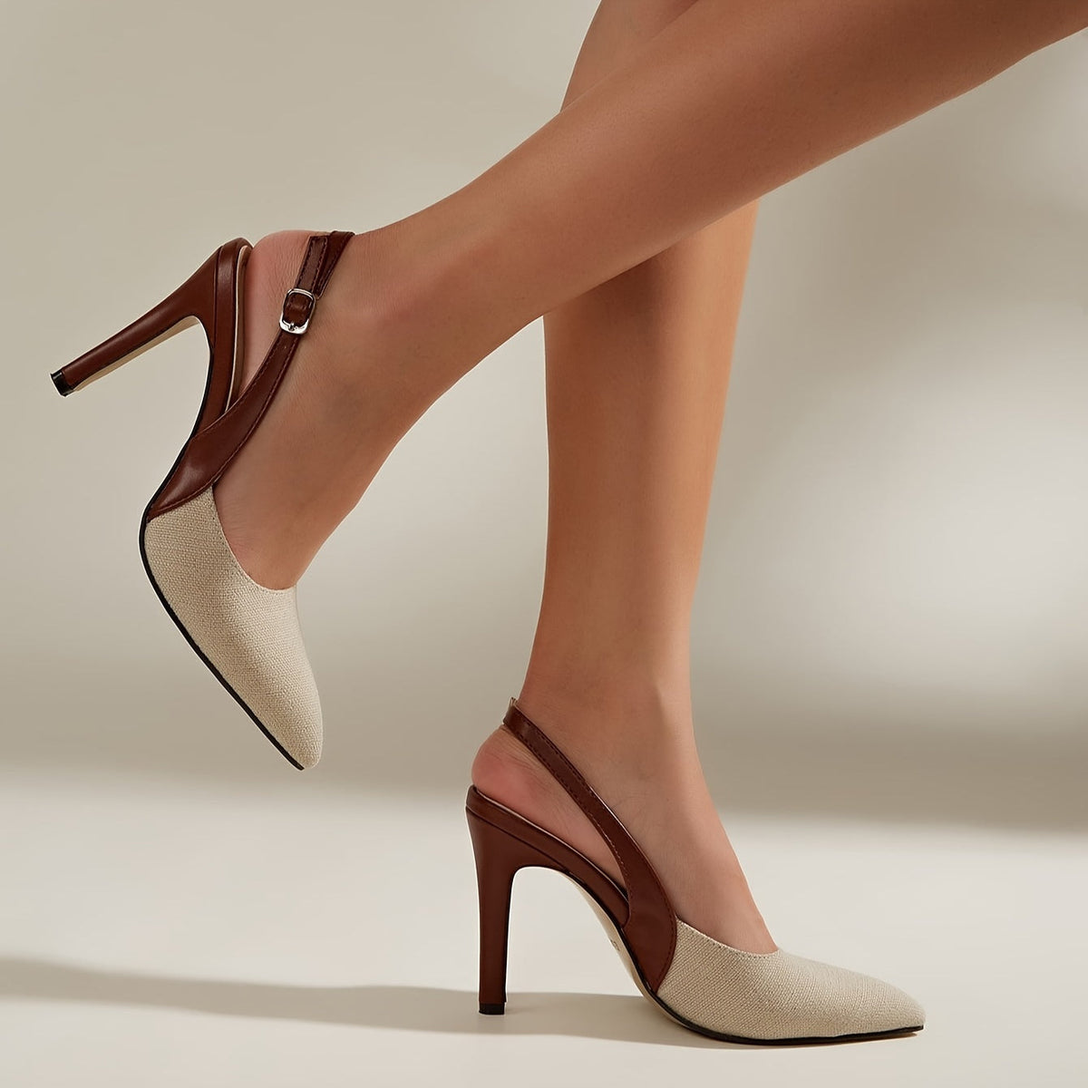 Amelia | Scarpe con tacco slingback e dettagli a contrasto